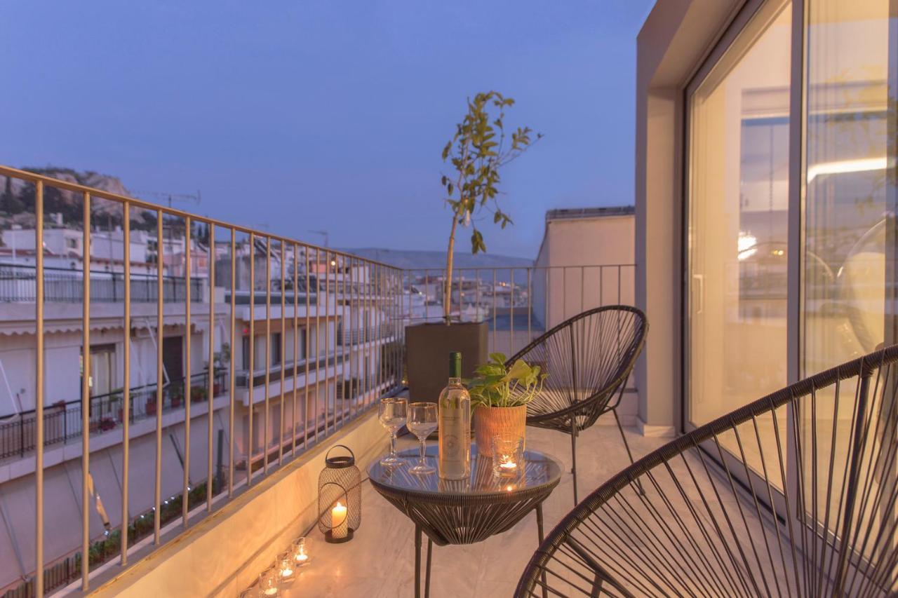 Luxury Apartment Near Acropolis-Living Stone Gold Athena Bagian luar foto