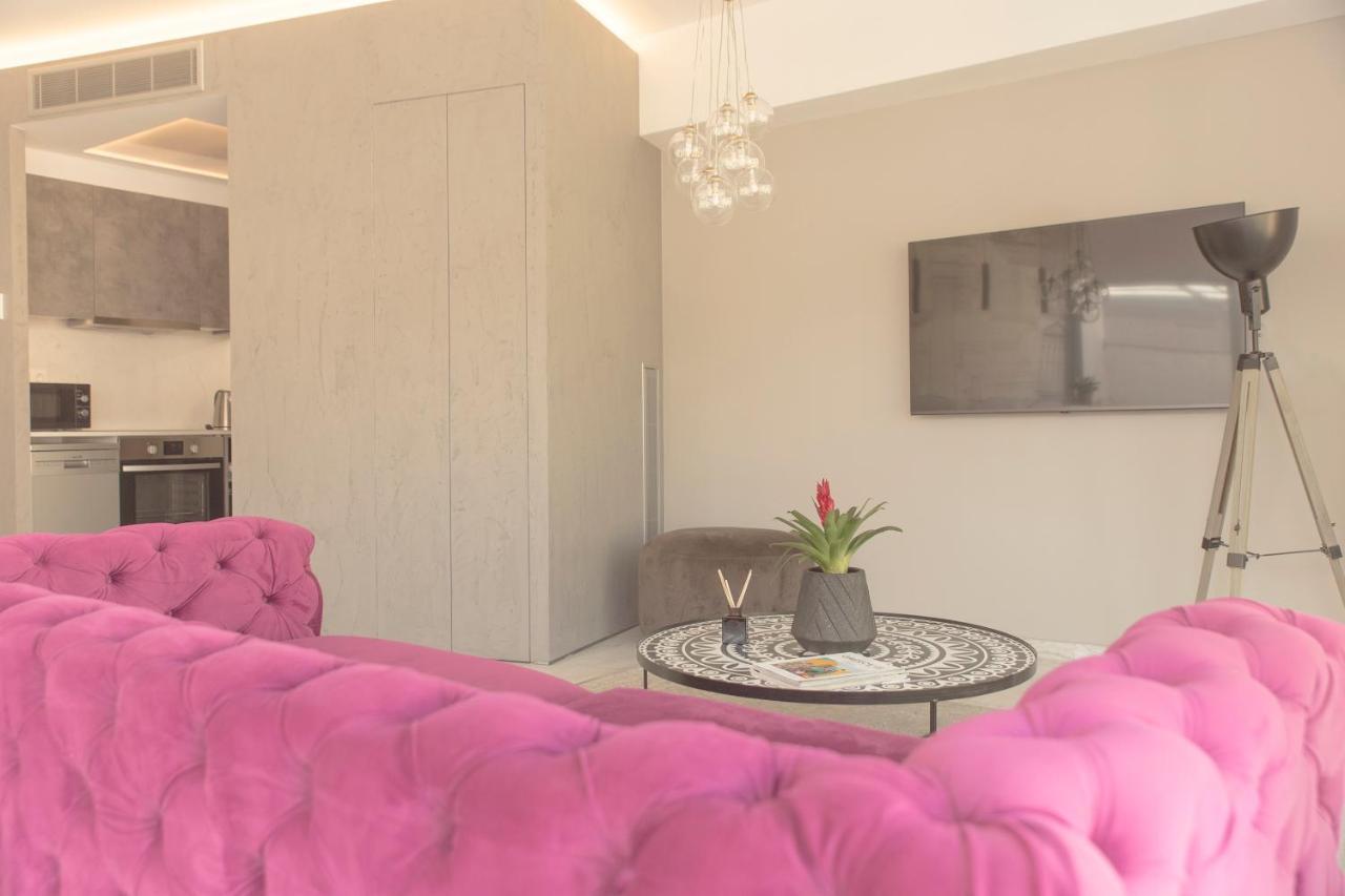 Luxury Apartment Near Acropolis-Living Stone Gold Athena Bagian luar foto